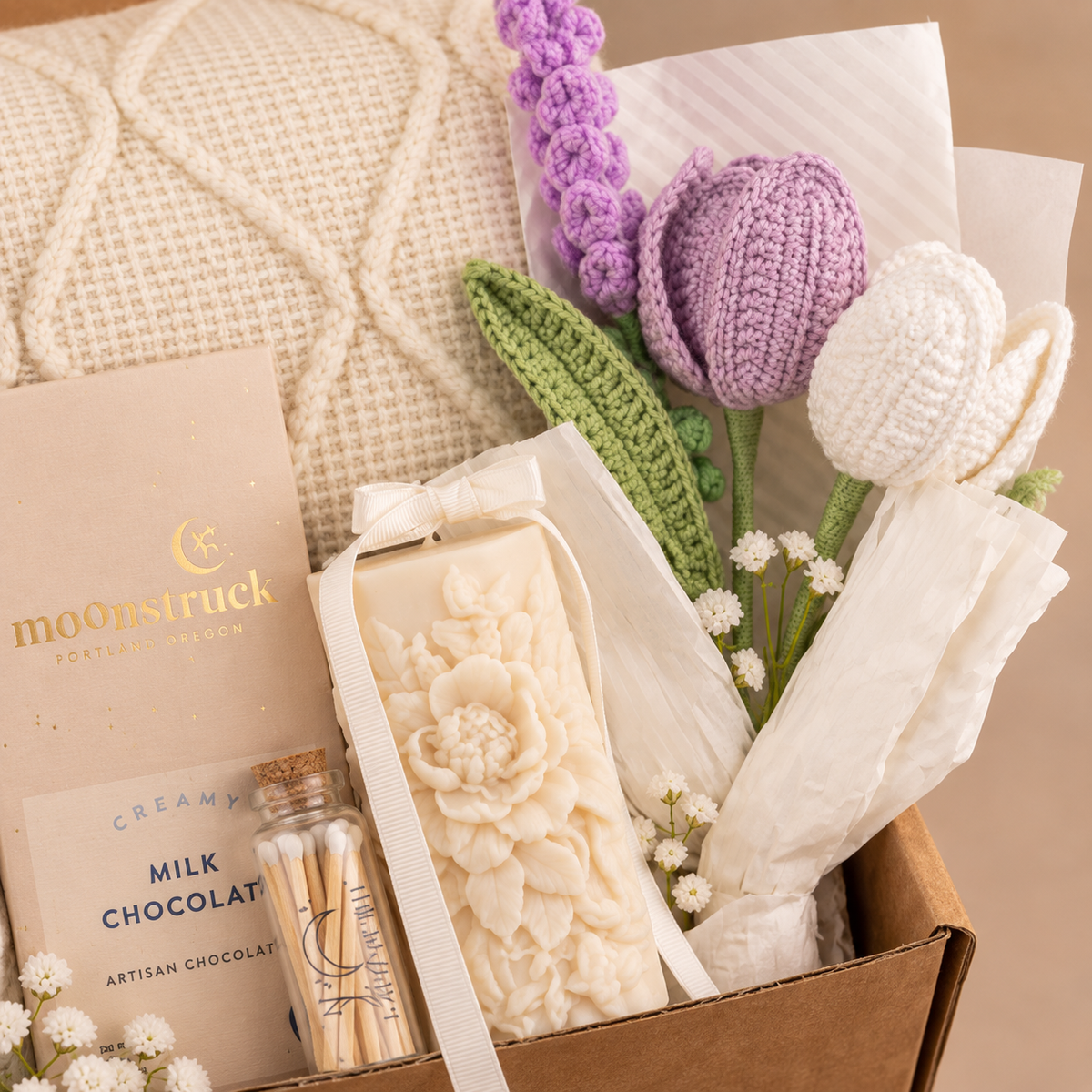 Dual Mug & Purple Tulip Gift Box