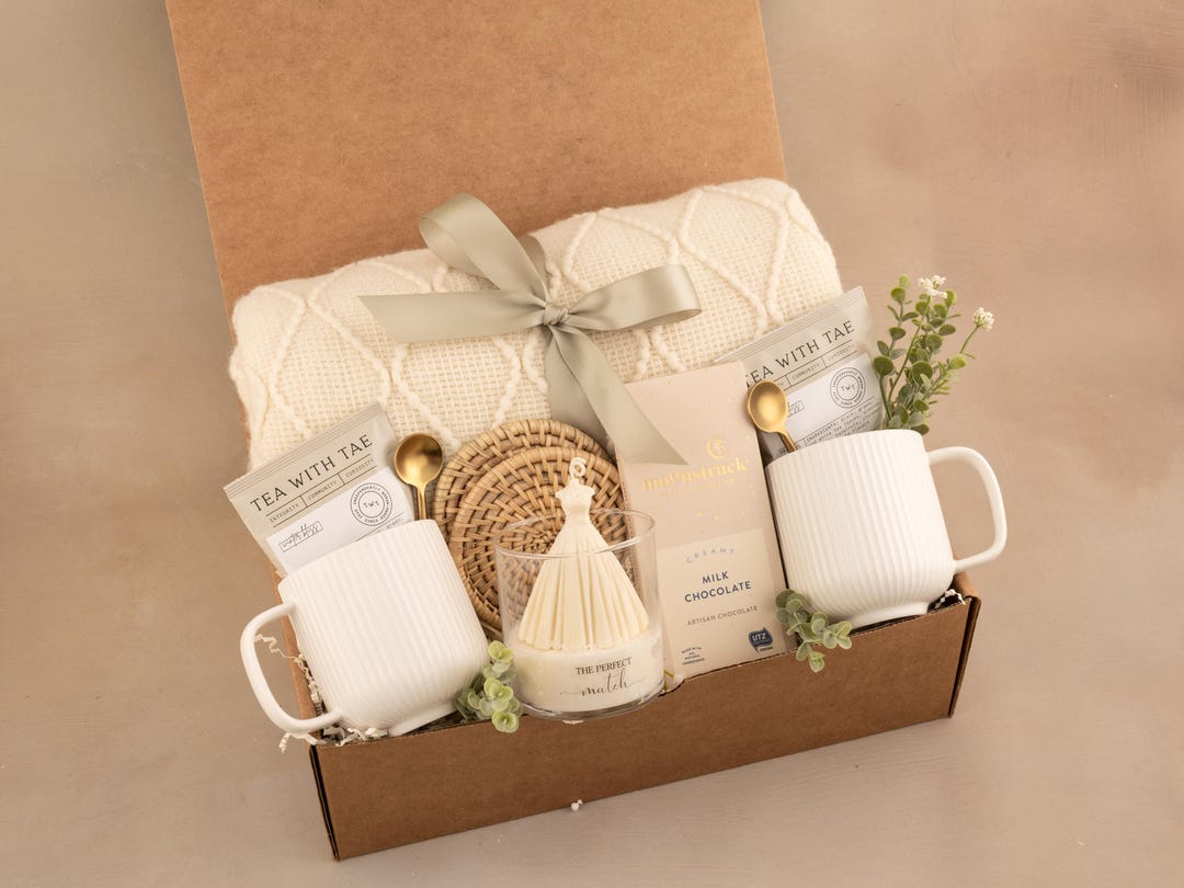 Wedding Dress Candle Gift Box