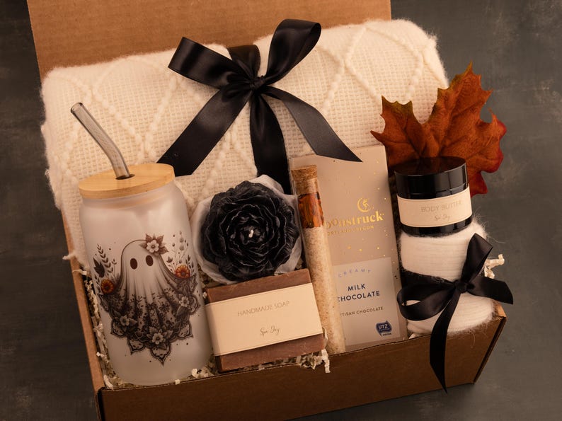 Ghost Black Peony Gift Box