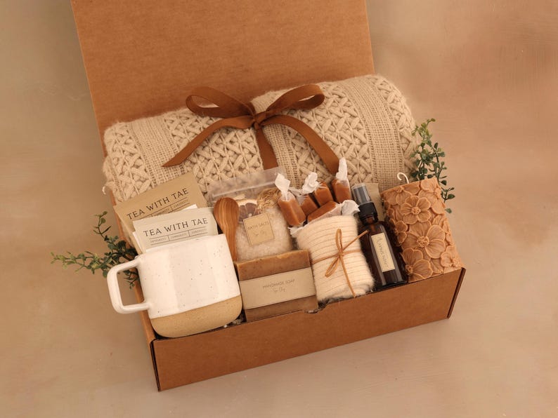 Spa Rustic Gift Box - Brown Floral