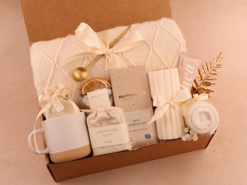 Spa Blanket Gift Box - Classy