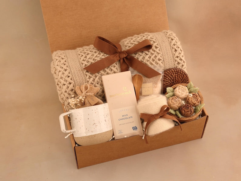 Brown Floral & Wood Wick Candle Gift Box
