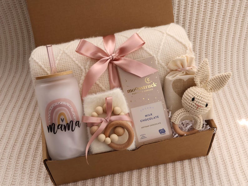 Mama Blanket Gift Box - Blush